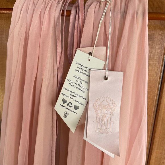 We are HAH “Split at the Seams” Dress - Picture 5 of 5